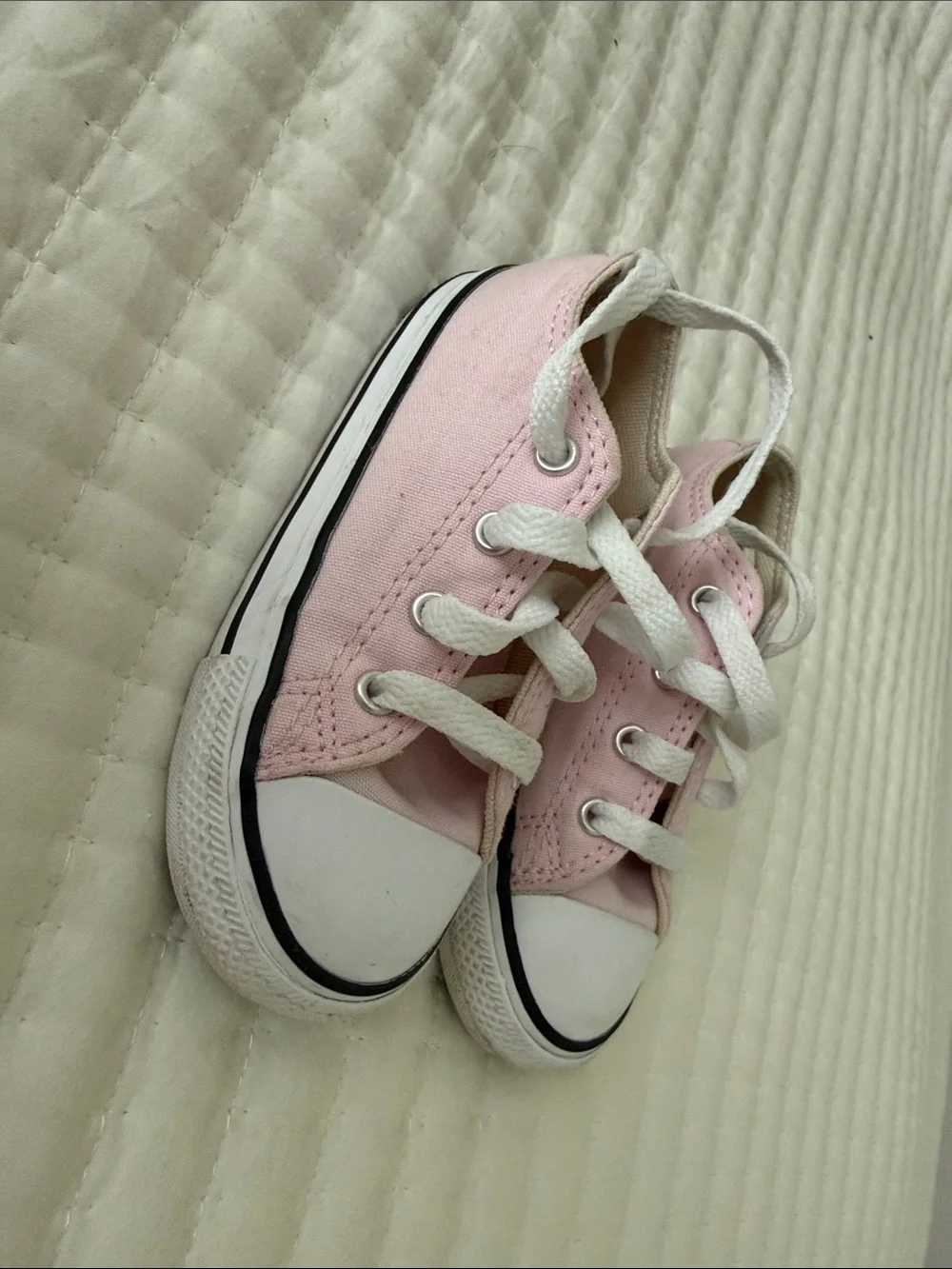 Converse Kids Pink Low-Top Canvas Sneakers